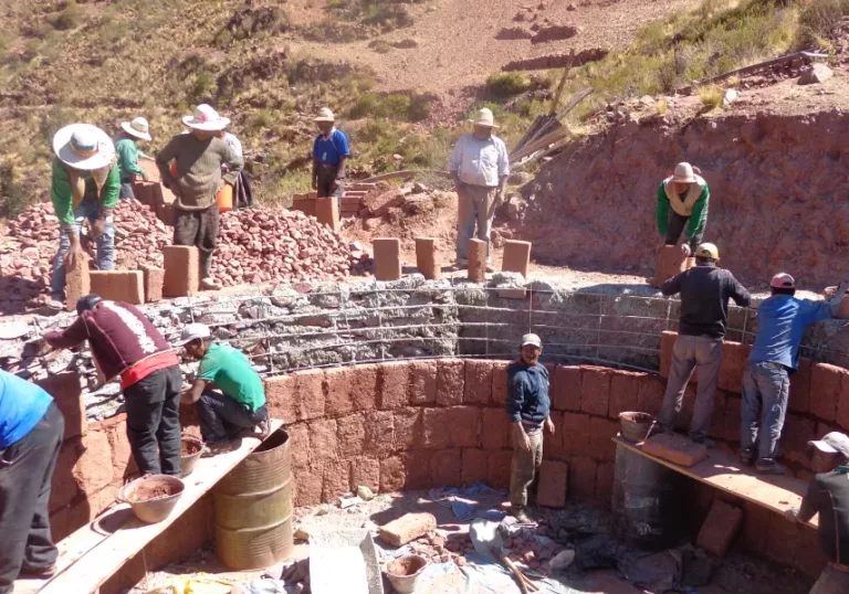 Projectupdate uit Bolivia: de eerste waterreservoirs zijn aangelegd!