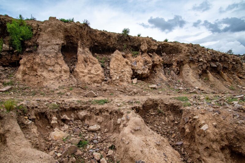 Zwaar geërodeerde helling in de gemeenschap Ventilla, Noord-Potosí