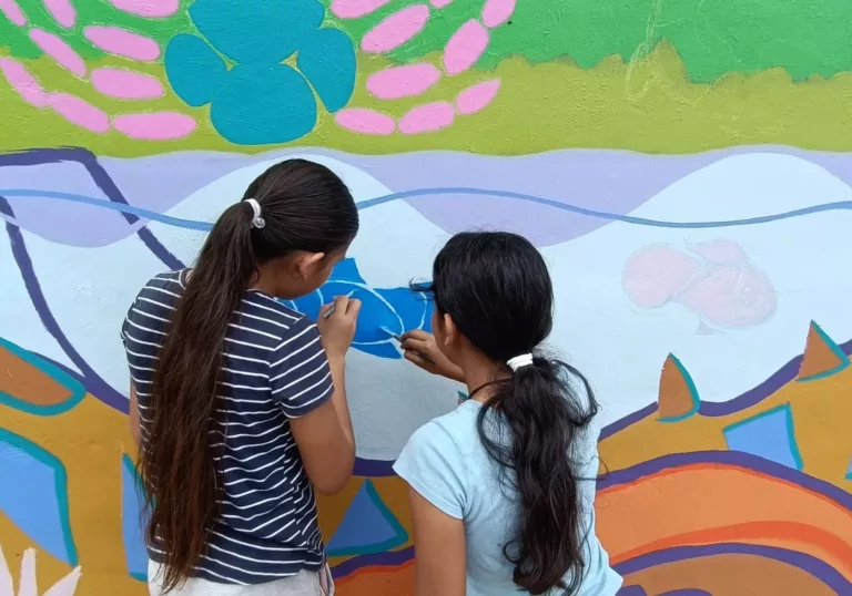 Mangroveproject vereeuwigd als muurschildering