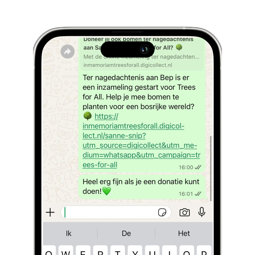 Via Facebook. LinkedIn, Whatsapp, e-mail of X kun je de In Memoriam-pagina/ collectebus delen.